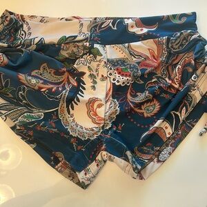 Paisley Print Women's Shorts - Teal & Cream